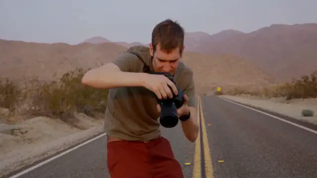 Video thumbnail for Sigma 70-200mm F2.8 OS Sport Lens: The Beast That Makes You Look Like a Pro