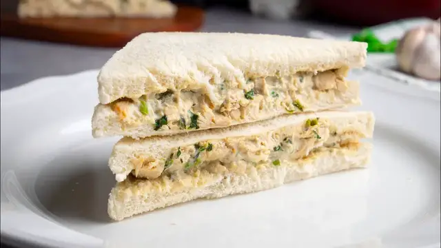 'Video thumbnail for Chicken Sandwich'