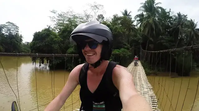 Video thumbnail for BEST. SHORTCUT. EVER. (Pangandaran, Java) - Indonesia Vlog