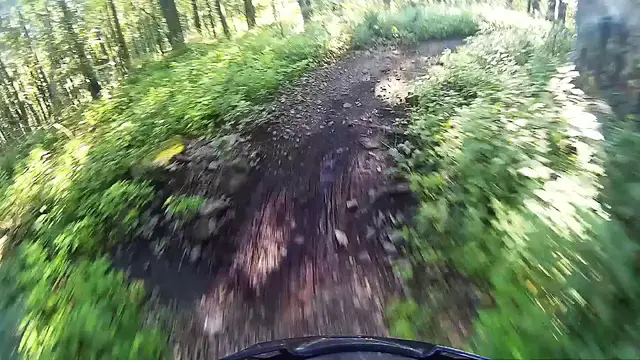 'Video thumbnail for MTB Enduro Trails Dębowiec singletrack'