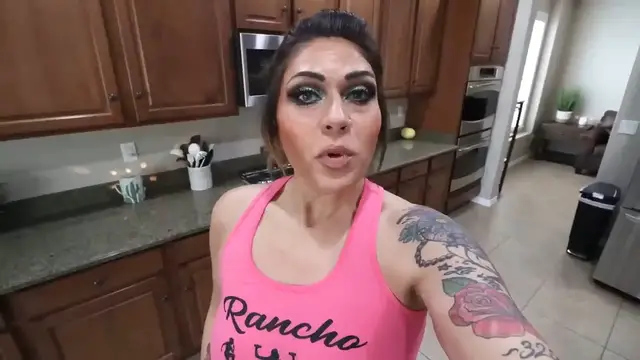 Video thumbnail for SUPER EASY WW MEAL PREP FOR WEIGHT LOSS - BERRY CHEESECAKE OATS -WHITE CHICKEN ENCHILADAS - PB BALLS