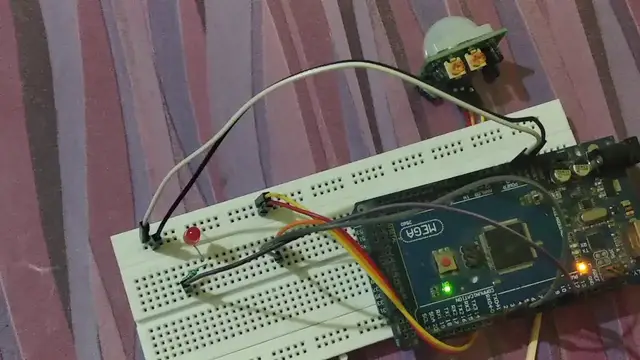 Video thumbnail for PIR Motion Sensor with Arduino Board