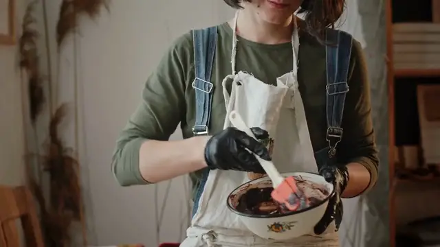 Video thumbnail for  Blondie Brownies – A Sweet Twist on a Classic Treat