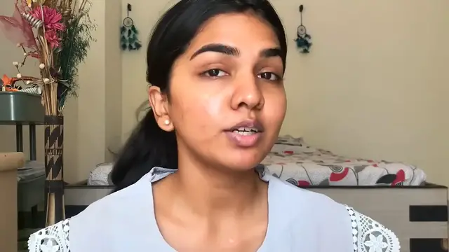 Video thumbnail for MAKEUP TIPS for OILY SKIN How to make your makeup last longer