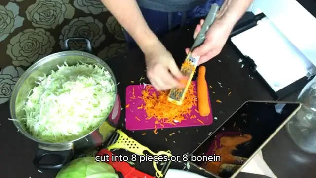 Video thumbnail for chicken cacciatore recipe