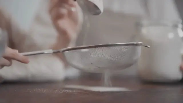 Video thumbnail for Classic_Macaroni_and_Cheese_Recipe