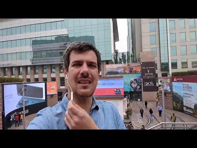 Video thumbnail for Luca visited the Cyber Hub of India in New Delhi