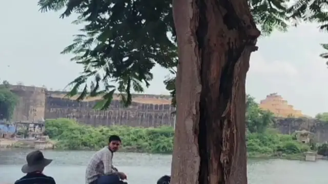 Video thumbnail for You Won't Believe the SECRETS of Deeg Palace in Rajasthan Revealed