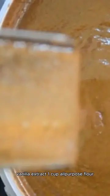 Video thumbnail for Chocolate-Chip, Oat, and Coconut Skillet Cookie