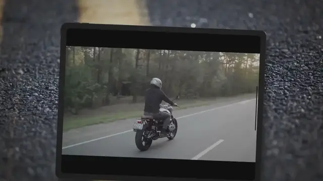 Video thumbnail for A Florida Attorney Opposed to Helmet Laws Died in a Motorcycle Crash