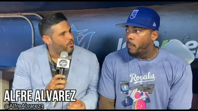 Video thumbnail for Aroldis Chapman: "Quiero llegar a 400 salvados y dar un poquetón de ponches"