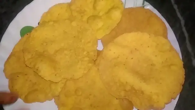 Video thumbnail for बेसन की मजेदार पापड़ी बनाने की विधि | Besan Papdi | Gramflour Papdi Recipe