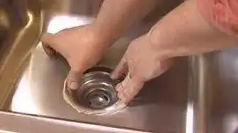 Video thumbnail for Kitchen Sink Strainer