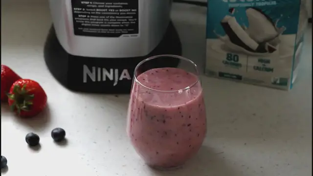 'Video thumbnail for Mixed Triple Berry Smoothie'