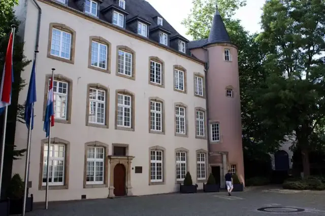 Video thumbnail for Luxembourg - über 1000 Jahre Geschichte