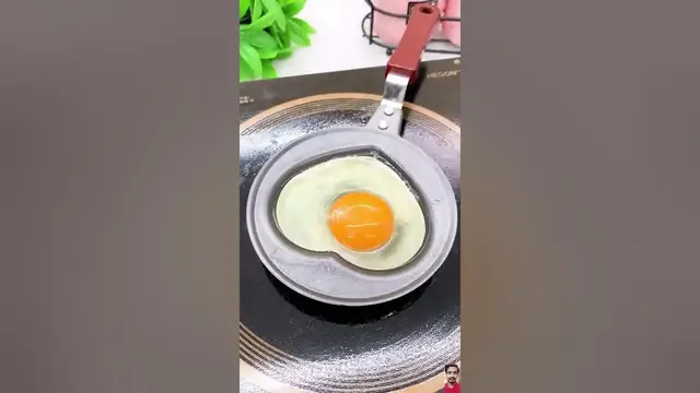 Video thumbnail for 🌟 Lovely Heart Omelet Maker 😍 | Product Link is in Description ⬇️ #shorts  #gadgets #kitchentools