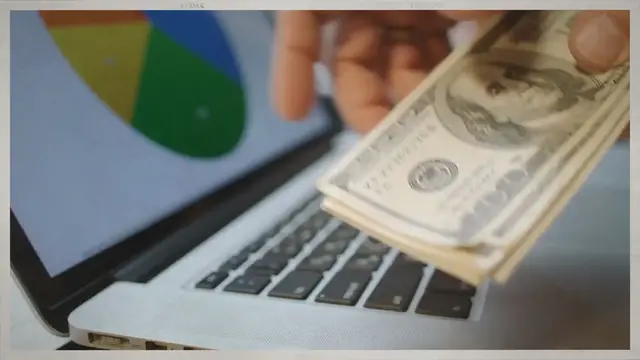 Video thumbnail for À la recherche des étoiles invisibles: Comment j'ai gagné 50 000 $ ... En Bloguant!