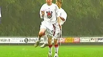 Video thumbnail for Burundi | Fodboldrytmer | Opvarmningsøvelse