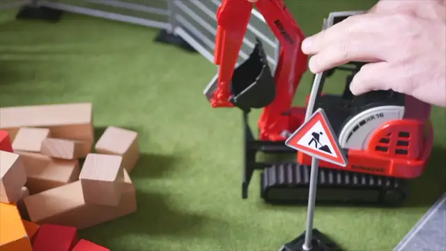 Video thumbnail for Top 10 building materials for kids