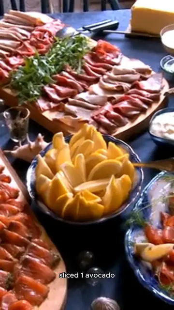 'Video thumbnail for salmon salad recipe'