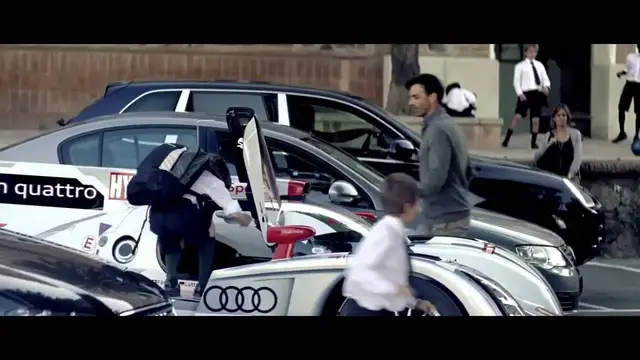 Video thumbnail for Comercial da Audi RS6 Avant 2014
