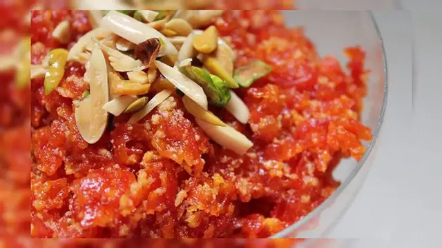 Video thumbnail for Gajar ka halwa Recipe