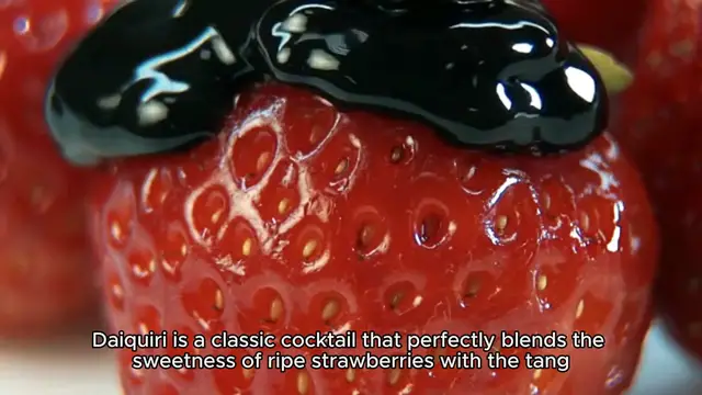 Video thumbnail for strawberry daiquiri recipe