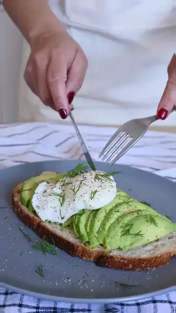 'Video thumbnail for Sourdough Bread Ideas (Must Watch!) 🍞🔥 | Creative Ways to Enjoy and Use Sourdough'