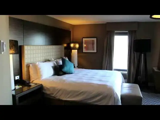 Video thumbnail for Four Seasons Hotel Sydney Junior Suite 2015 Luxury Hotel