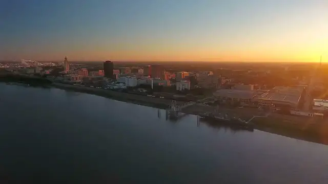 Video thumbnail for Discover the Magic of the Mighty Mississippi： Best Mississippi River Cruises for 2023-2024