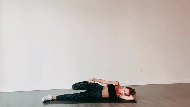 'Video thumbnail for Lying Quad Stretch'