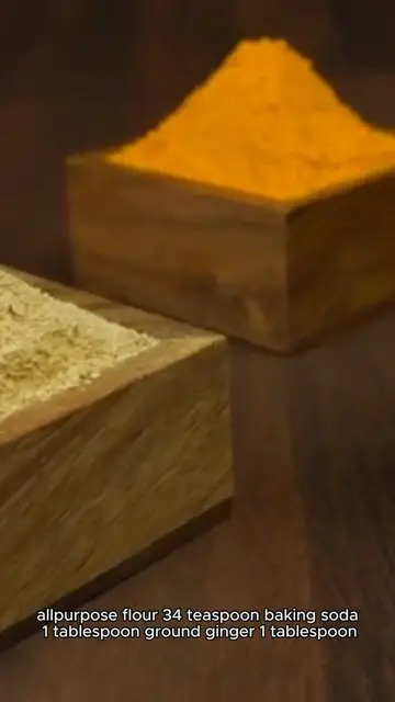 Video thumbnail for gingerbread house recipe