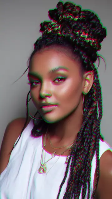 Video thumbnail for Back To School Hairstyle Ideas