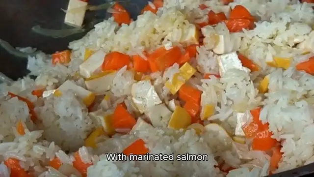 Video thumbnail for salmon poke bowl recipe