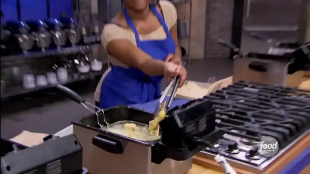 'Video thumbnail for Most-SHOCKING Moments ｜ Worst Cooks in America ｜ Food Network'