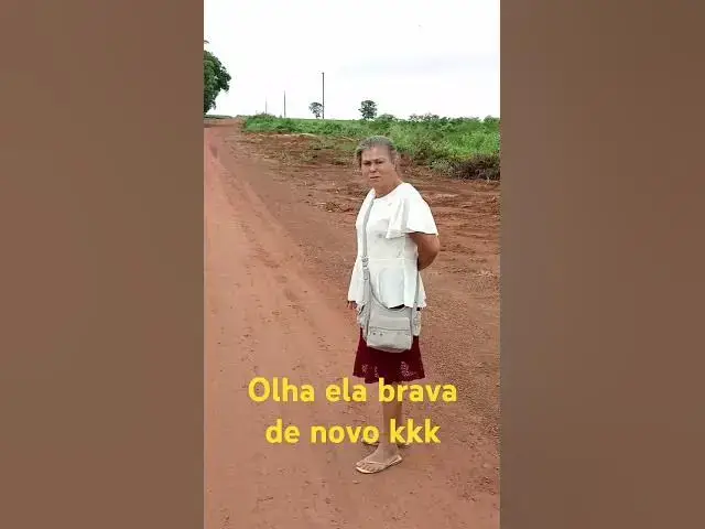 Video thumbnail for Minha mãe gosta de ser gravada não kkk #vidanaroça
