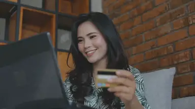 'Video thumbnail for Protect Your Identity: Safeguard Your Shopping Experience with Google's Identity Theft Protection'