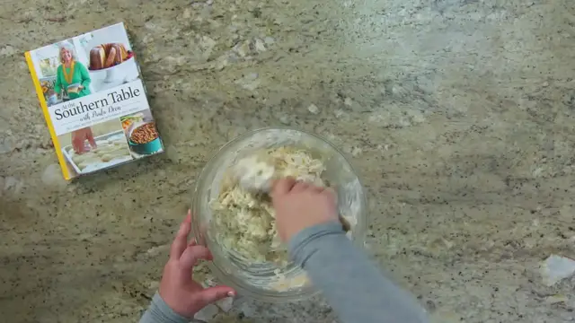 Video thumbnail for 
				 Vidalia Onion Dip