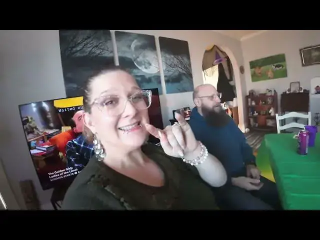 Video thumbnail for she's MAD!! | i3xCx & Apey