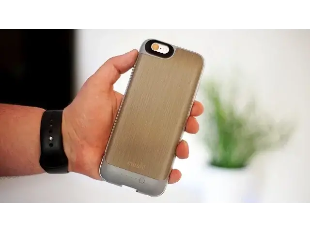 'Video thumbnail for Moshi iGlaze Ion Battery Case + iGlaze Napa | Review'