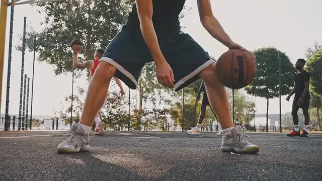 Video thumbnail for Matas Buzelis: A Rising Star with a Twist of Humor