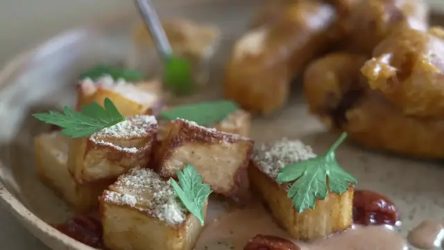 Video thumbnail for CRISPY Finger Steaks    Cooking The States (Idaho)(720P HD)