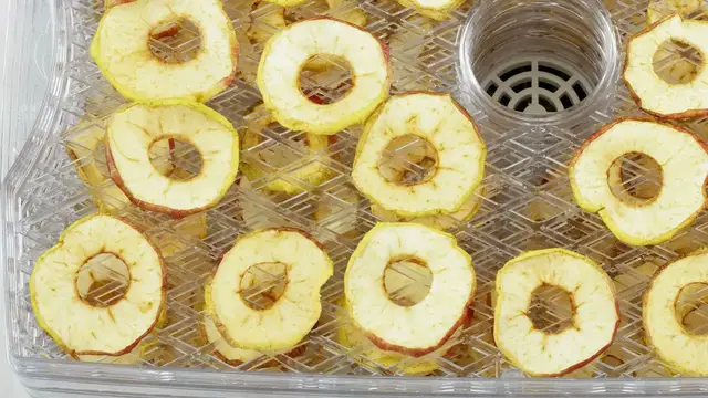 Video thumbnail for How to Dehydrate Fruit Perfectly: 4 Superb Methods!