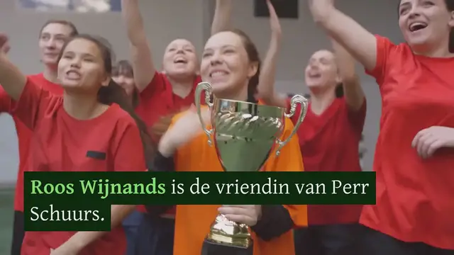Video thumbnail for Roos Wijnands, vriendin van Ajax-talent Perr Schuurs: