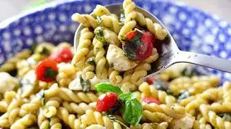 Video thumbnail for How To Make Easy Caprese Pasta Salad