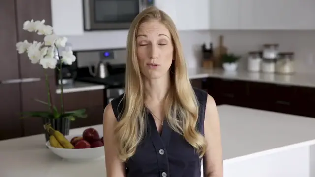 Video thumbnail for 11.PEACH BREAKFAST SMOOTHIE ¦ with chia = best breakfast smoothie (1080p 24fps)