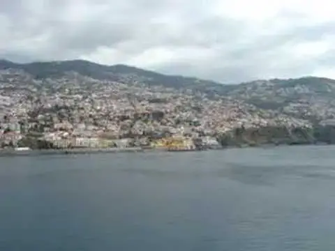 Video thumbnail for Madeira from P&O Arcadia coming in to berth