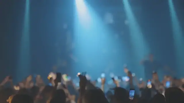 Video thumbnail for Kourtney Kardashian Supports Husband Travis Barker at ‘Run Travis Run’ Wellness Event