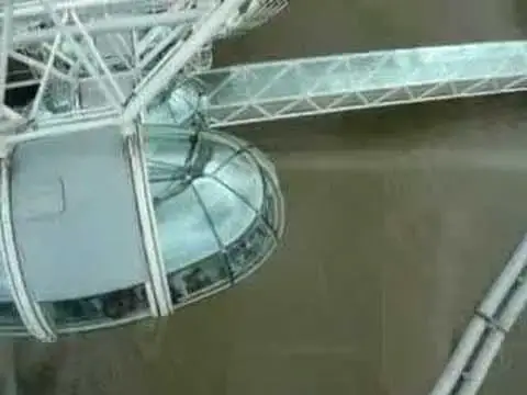 Video thumbnail for British Airways London Eye (London) Part 1