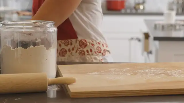 Video thumbnail for Homemade Stromboli: A Delicious Adventure in Your Kitchen